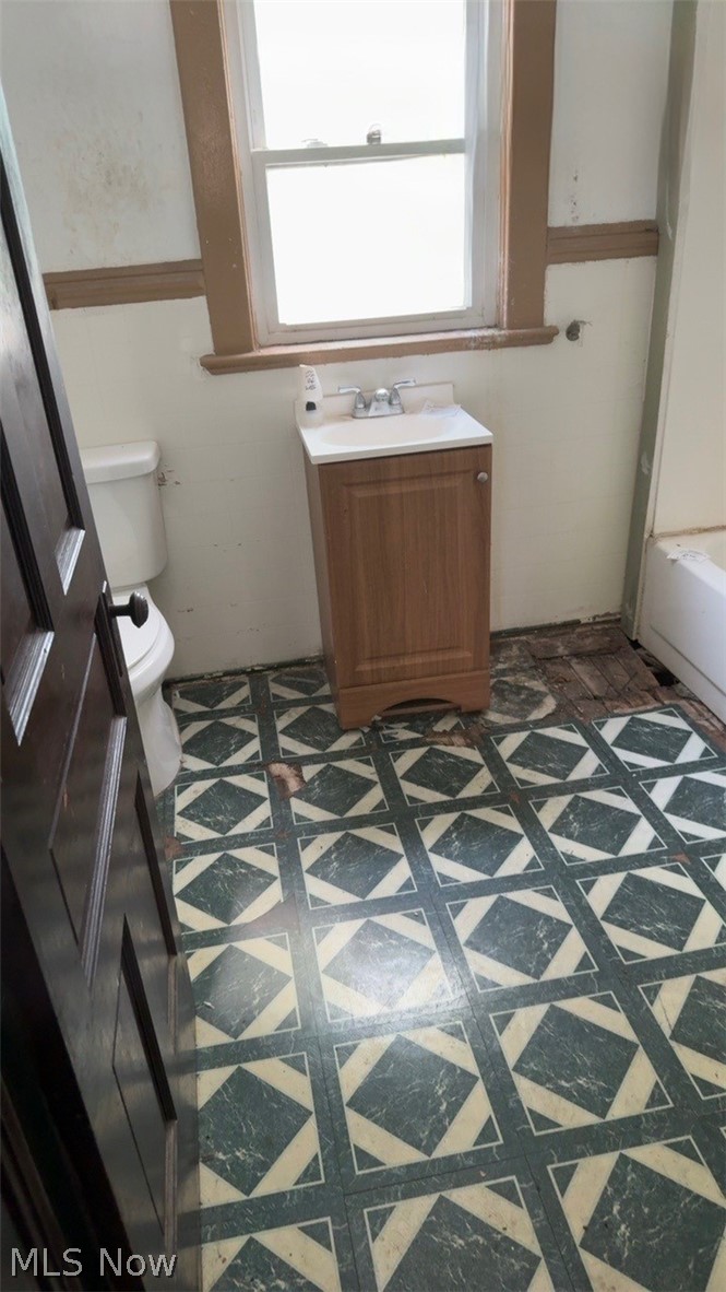 413 Arbor Road Cleveland OH 44108