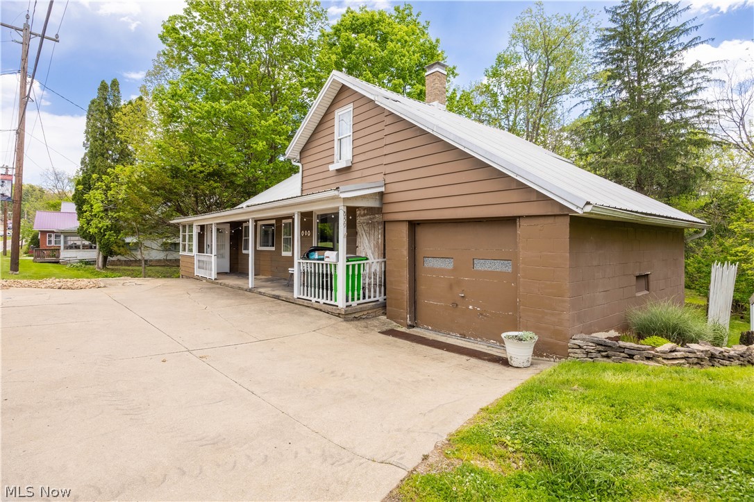 659 E Jackson Street Millersburg OH 44654
