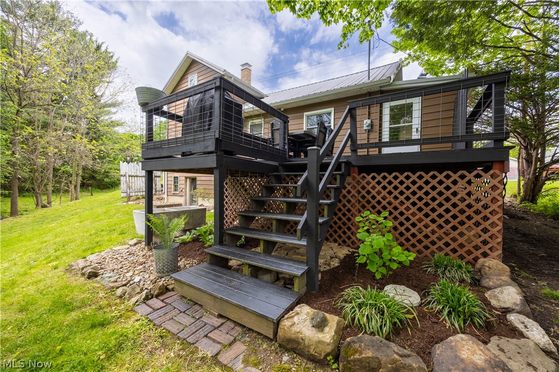 659 E Jackson Street Millersburg OH 44654