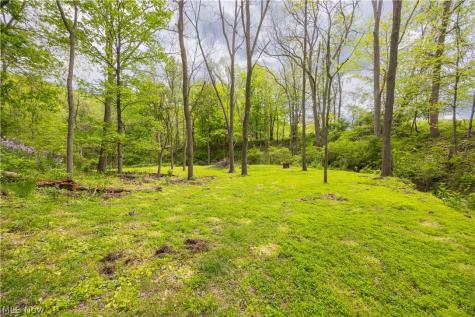 659 E Jackson Street Millersburg OH 44654