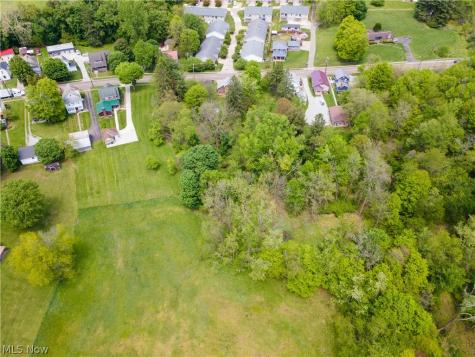 659 E Jackson Street Millersburg OH 44654
