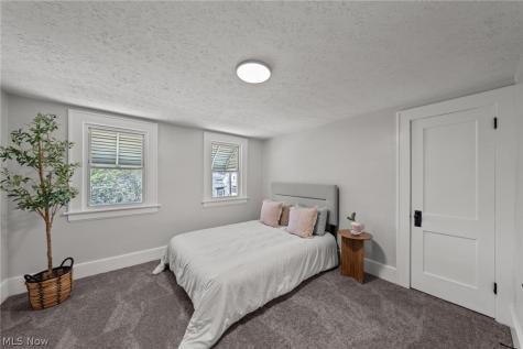 1155 Tulip Street Akron OH 44301