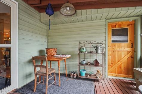 146 Habant Road Amherst OH 44001
