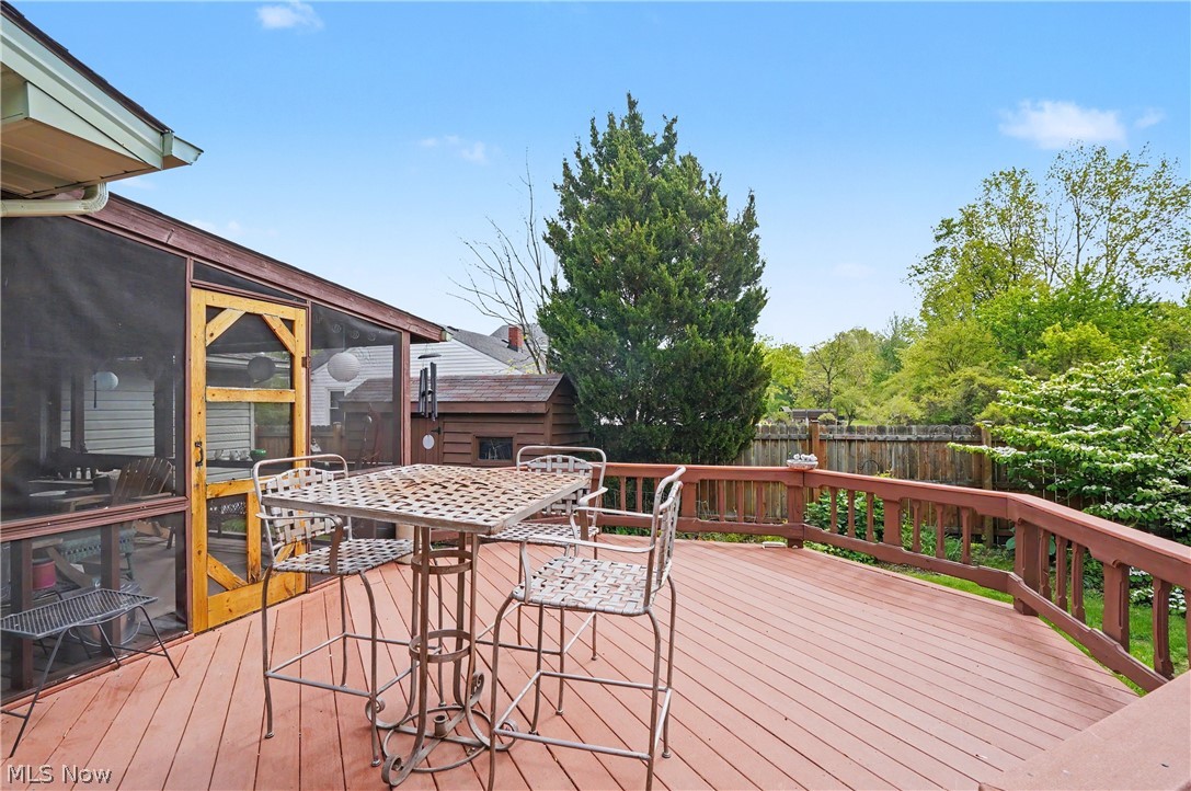 146 Habant Road Amherst OH 44001