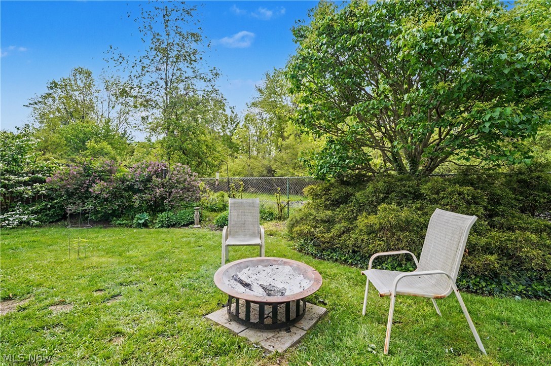 146 Habant Road Amherst OH 44001
