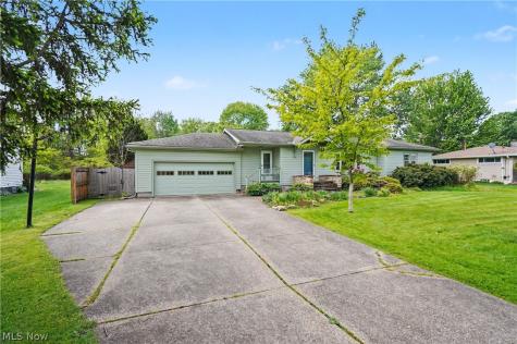 146 Habant Road Amherst OH 44001