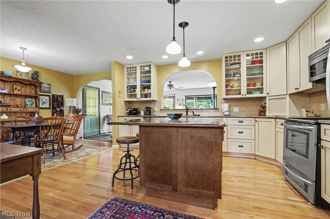 146 Habant Road Amherst OH 44001