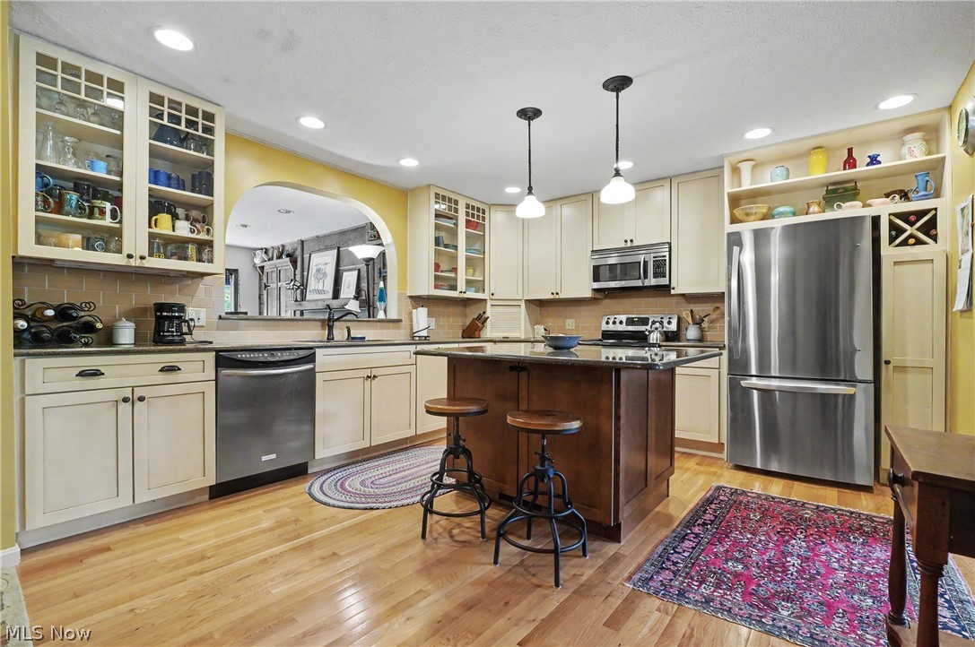 146 Habant Road Amherst OH 44001