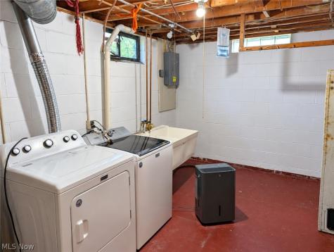 888 Caddo Avenue Akron OH 44305