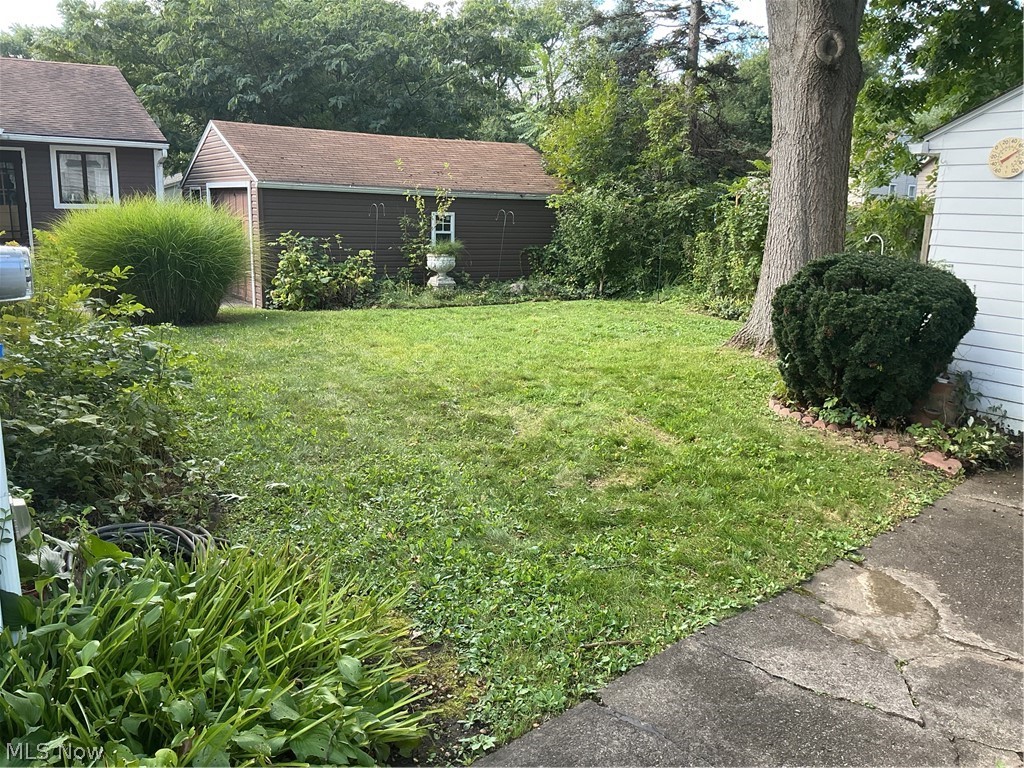 888 Caddo Avenue Akron OH 44305