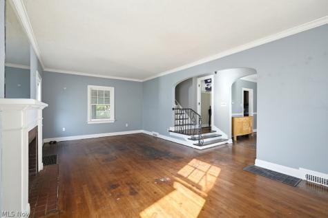 140 Mission Drive Akron OH 44301
