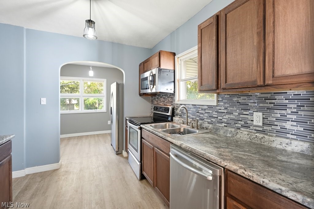 140 Mission Drive Akron OH 44301