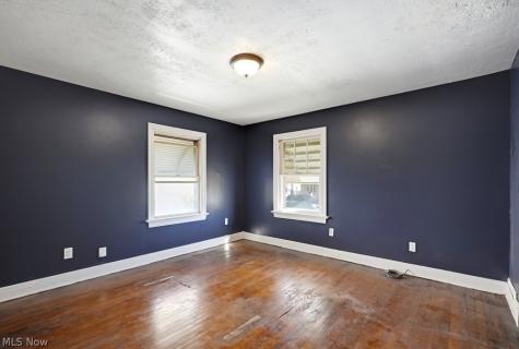 140 Mission Drive Akron OH 44301