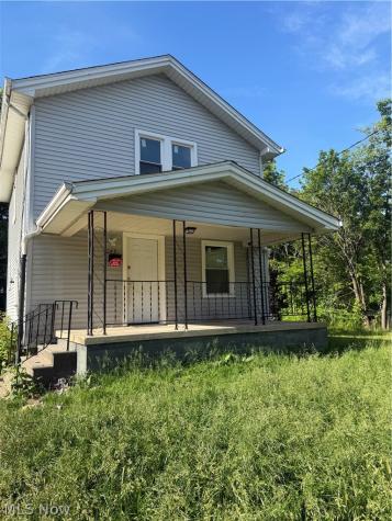 243 Marmion Avenue Youngstown OH 44507