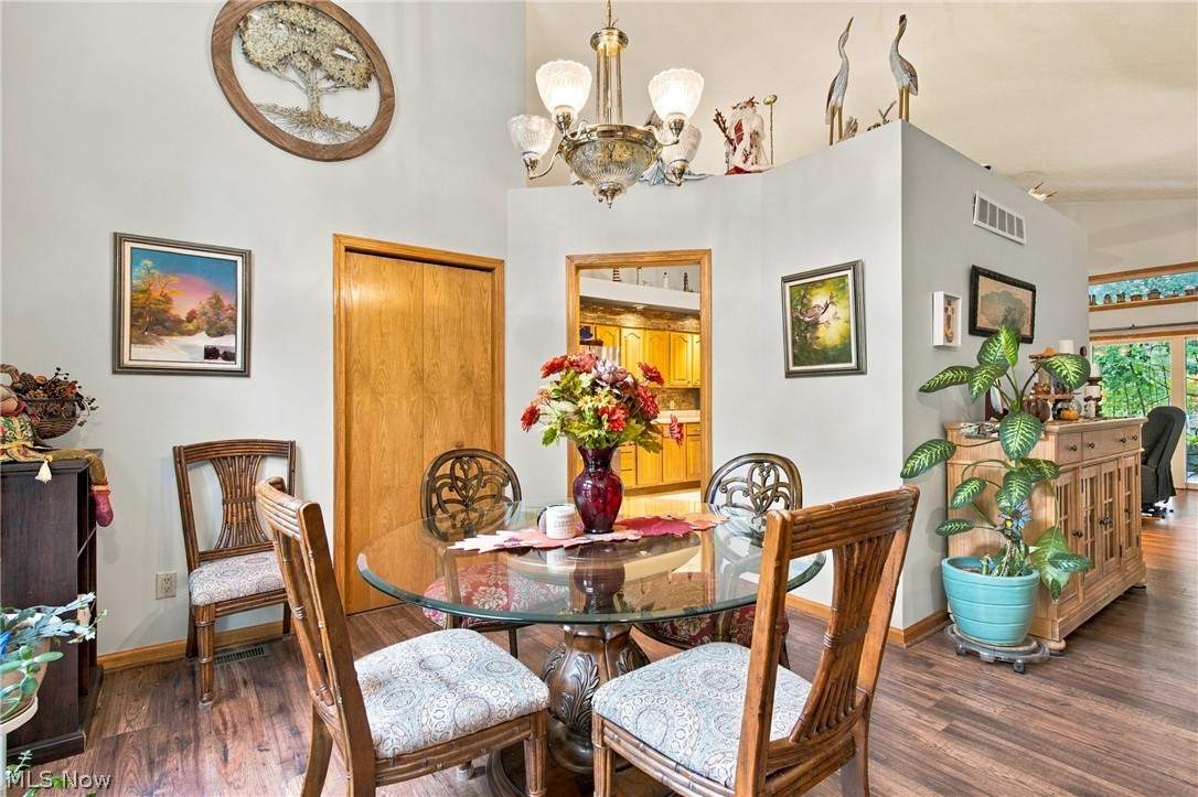 2445 Plum Creek Drive Roaming Shores OH 44084