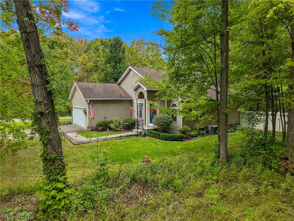2445 Plum Creek Drive Roaming Shores OH 44084