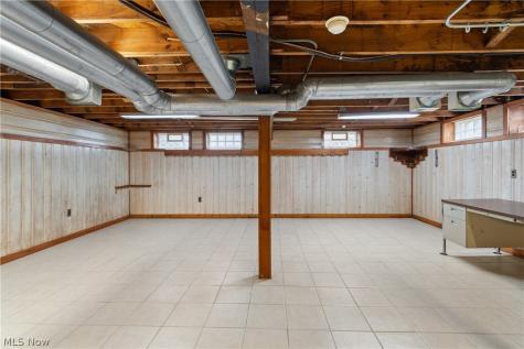 1211 Sunset Road Mayfield Heights OH 44124