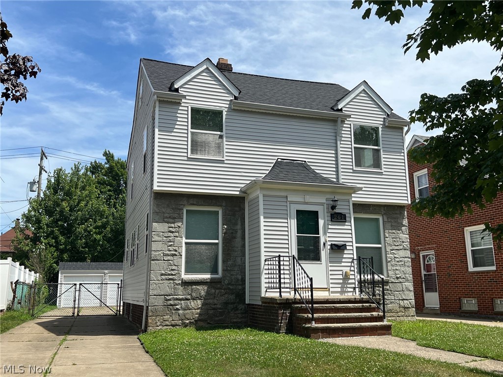261 E 210th Street Euclid OH 44123