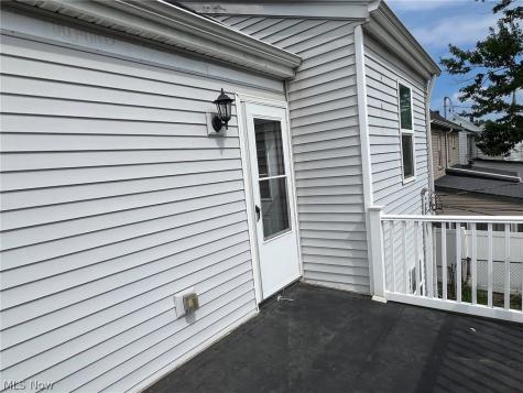 261 E 210th Street Euclid OH 44123