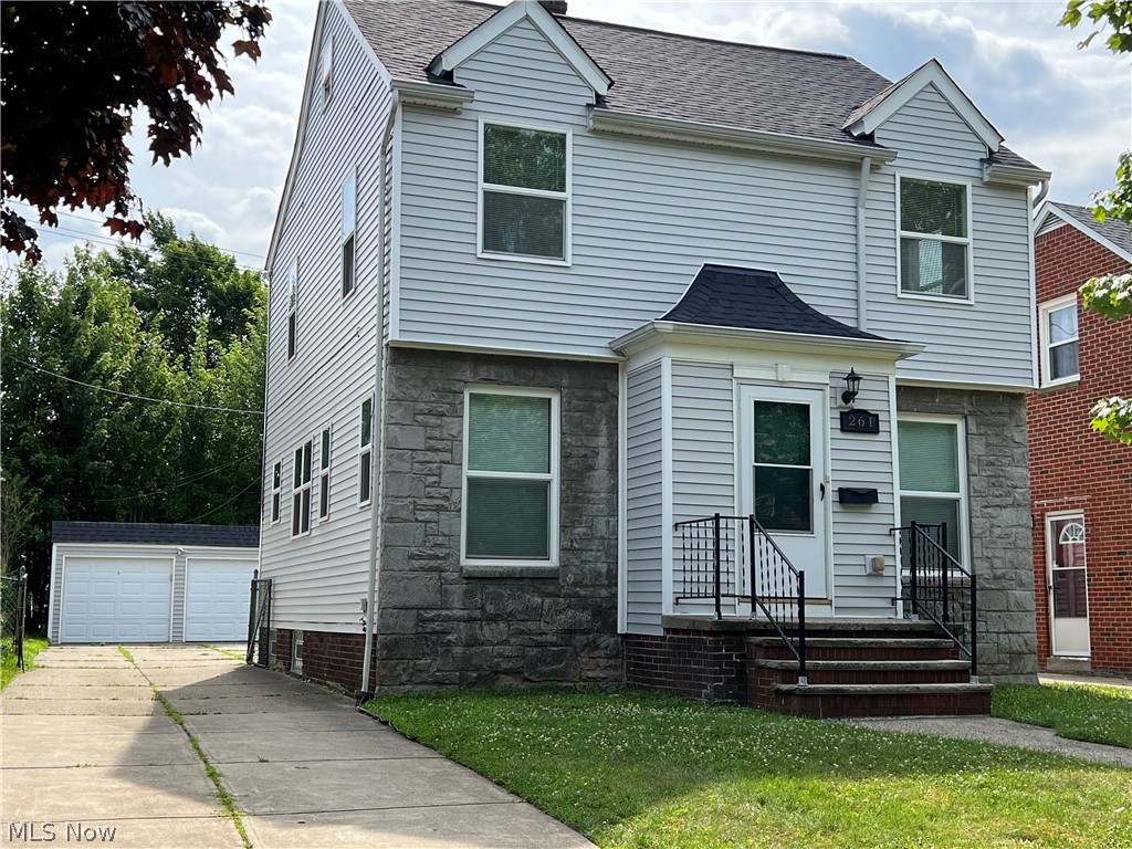261 E 210th Street Euclid OH 44123