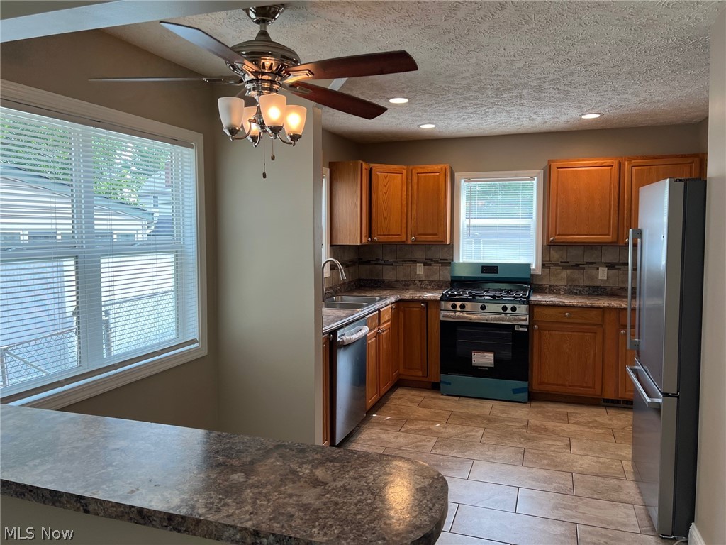 261 E 210th Street Euclid OH 44123