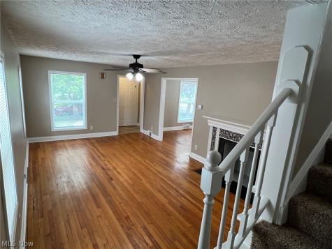 261 E 210th Street Euclid OH 44123