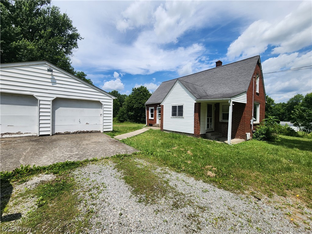 3448 Seifert Lewis Road Hubbard OH 44425