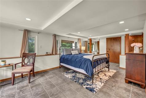 1425 Partridge Lane Akron OH 44333