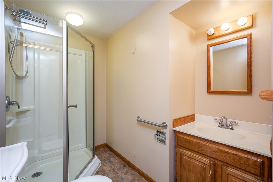 6231 Howland Street Louisville OH 44641