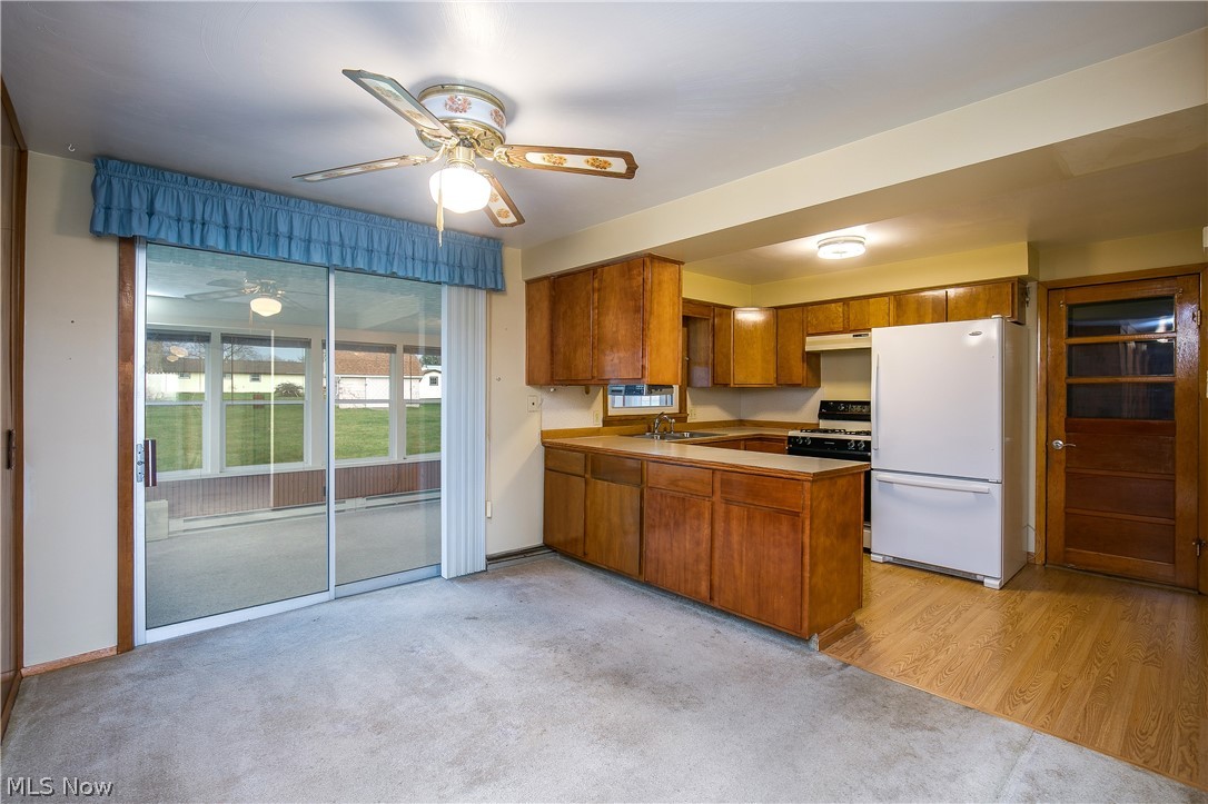 6231 Howland Street Louisville OH 44641