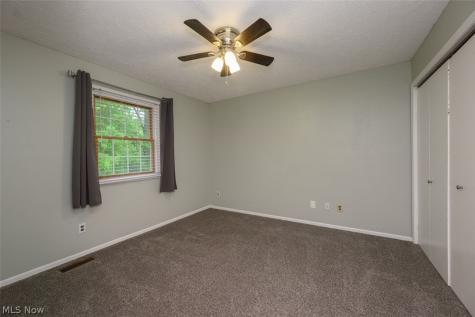 6169 Shipslanding Avenue NW Canton OH 44718