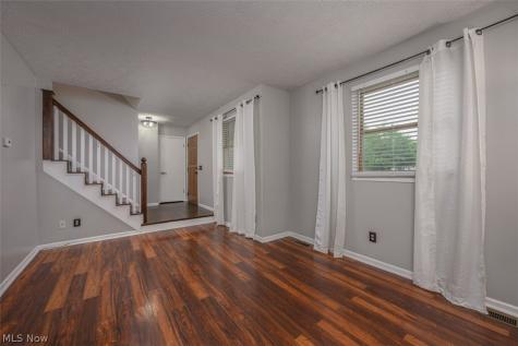 6169 Shipslanding Avenue NW Canton OH 44718