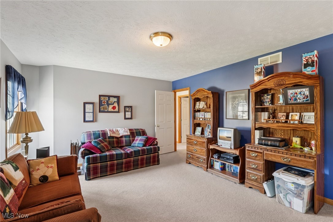 119 Cedar Glen Chardon OH 44024