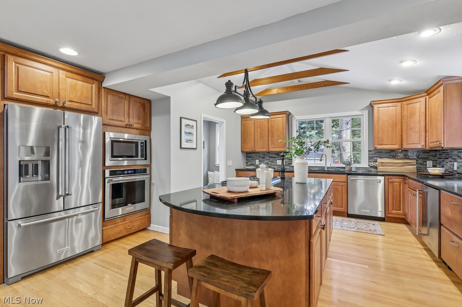 28412 Knickerbocker Road Bay Village OH 44140