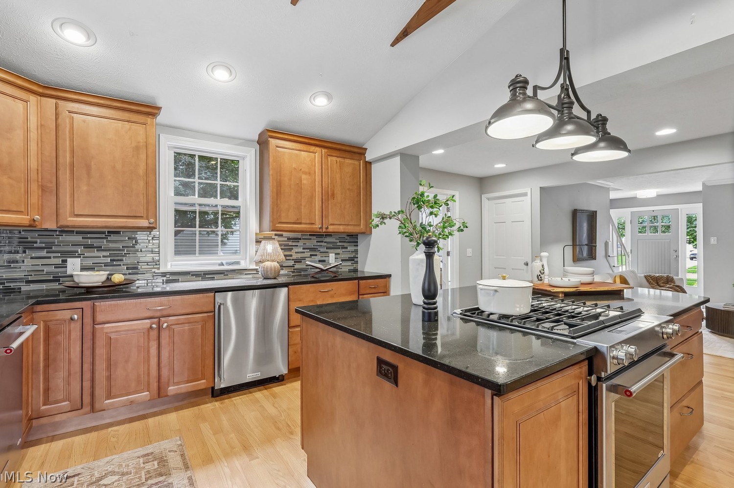 28412 Knickerbocker Road Bay Village OH 44140