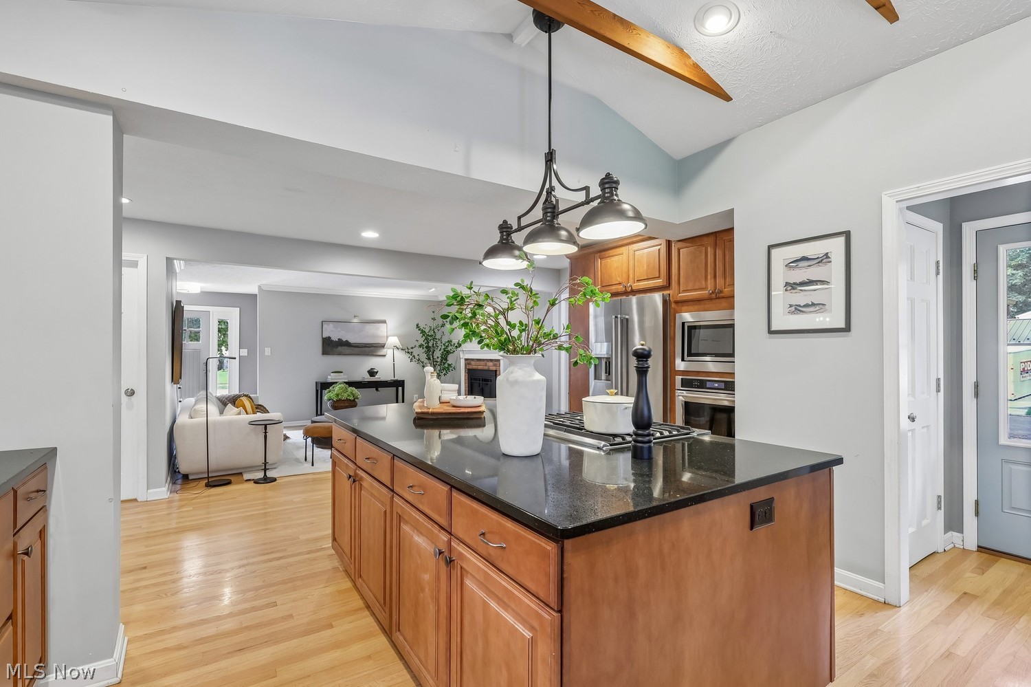 28412 Knickerbocker Road Bay Village OH 44140