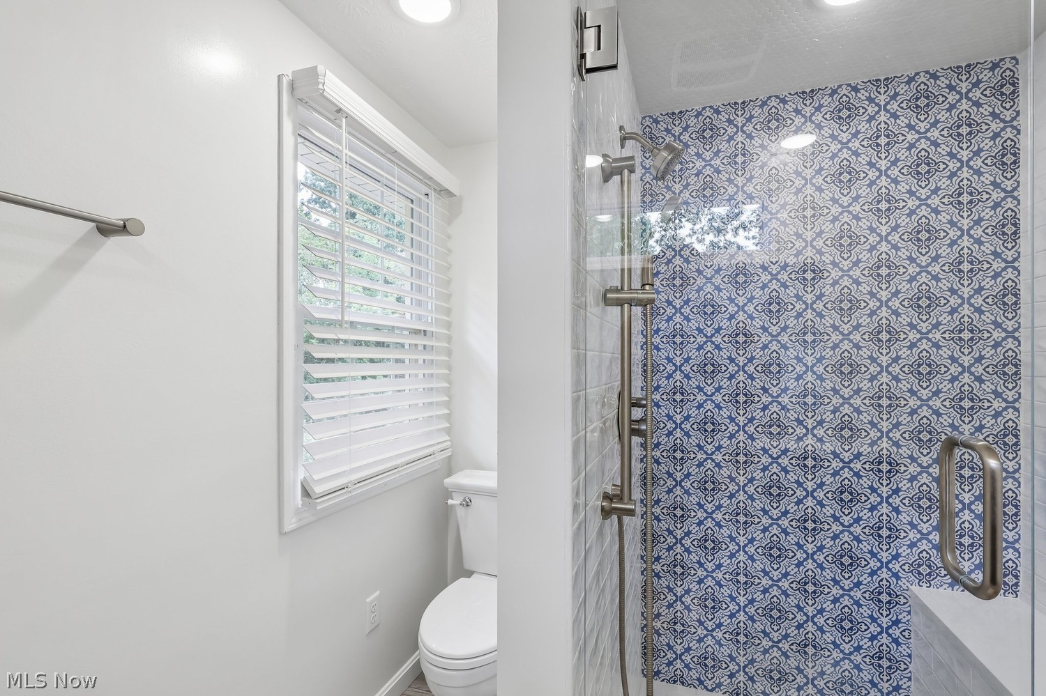 28412 Knickerbocker Road Bay Village OH 44140