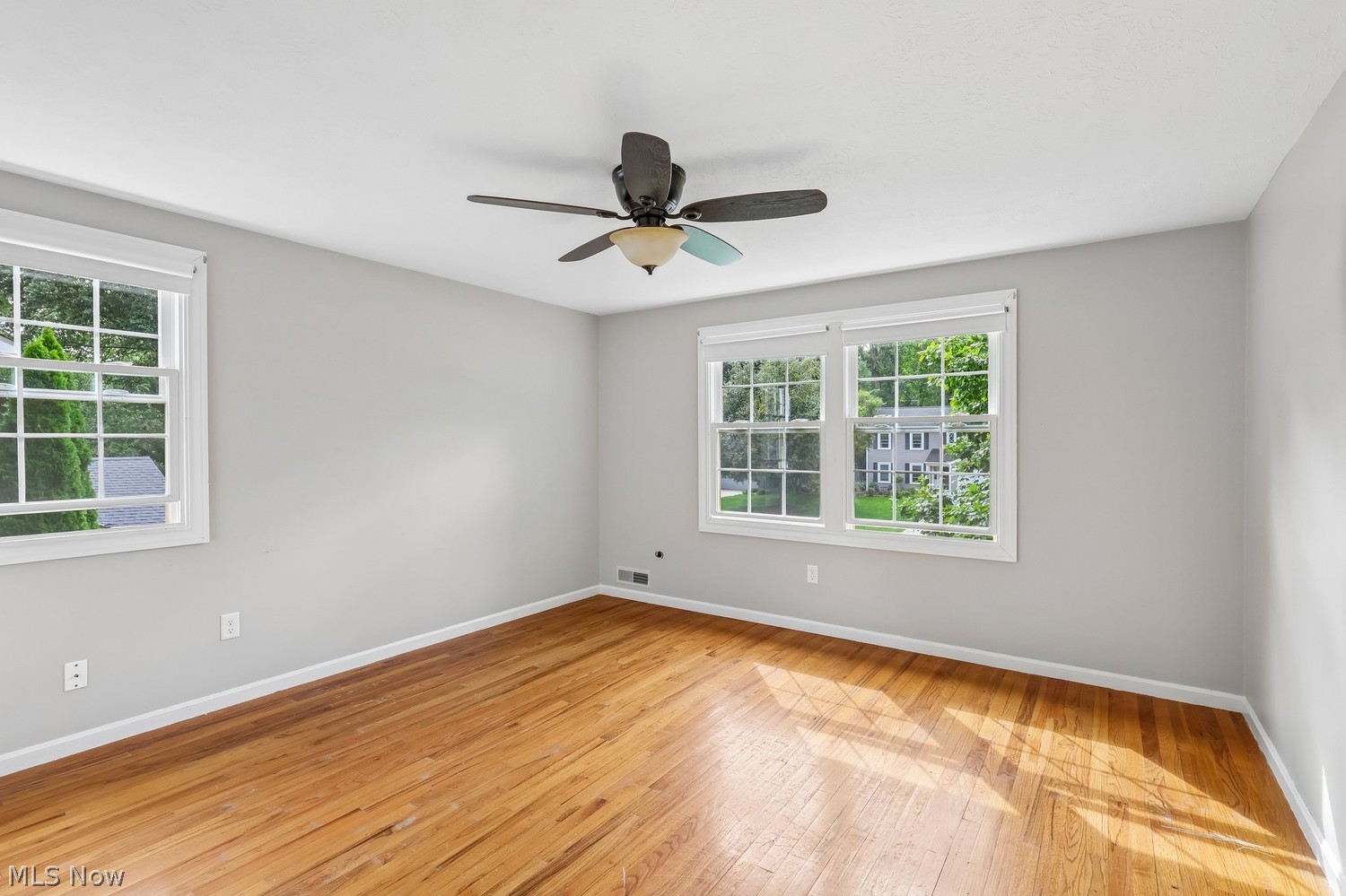 28412 Knickerbocker Road Bay Village OH 44140