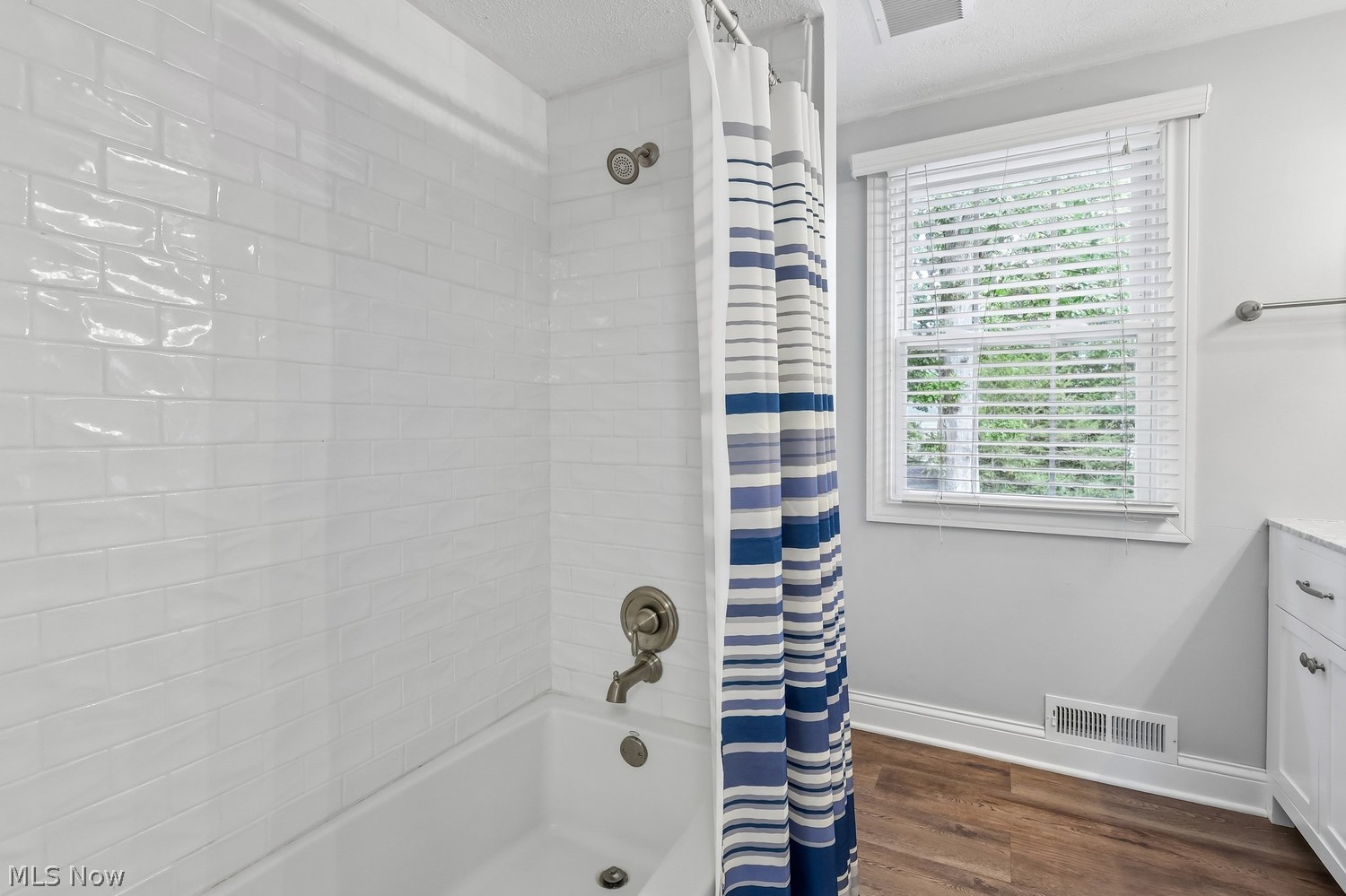 28412 Knickerbocker Road Bay Village OH 44140