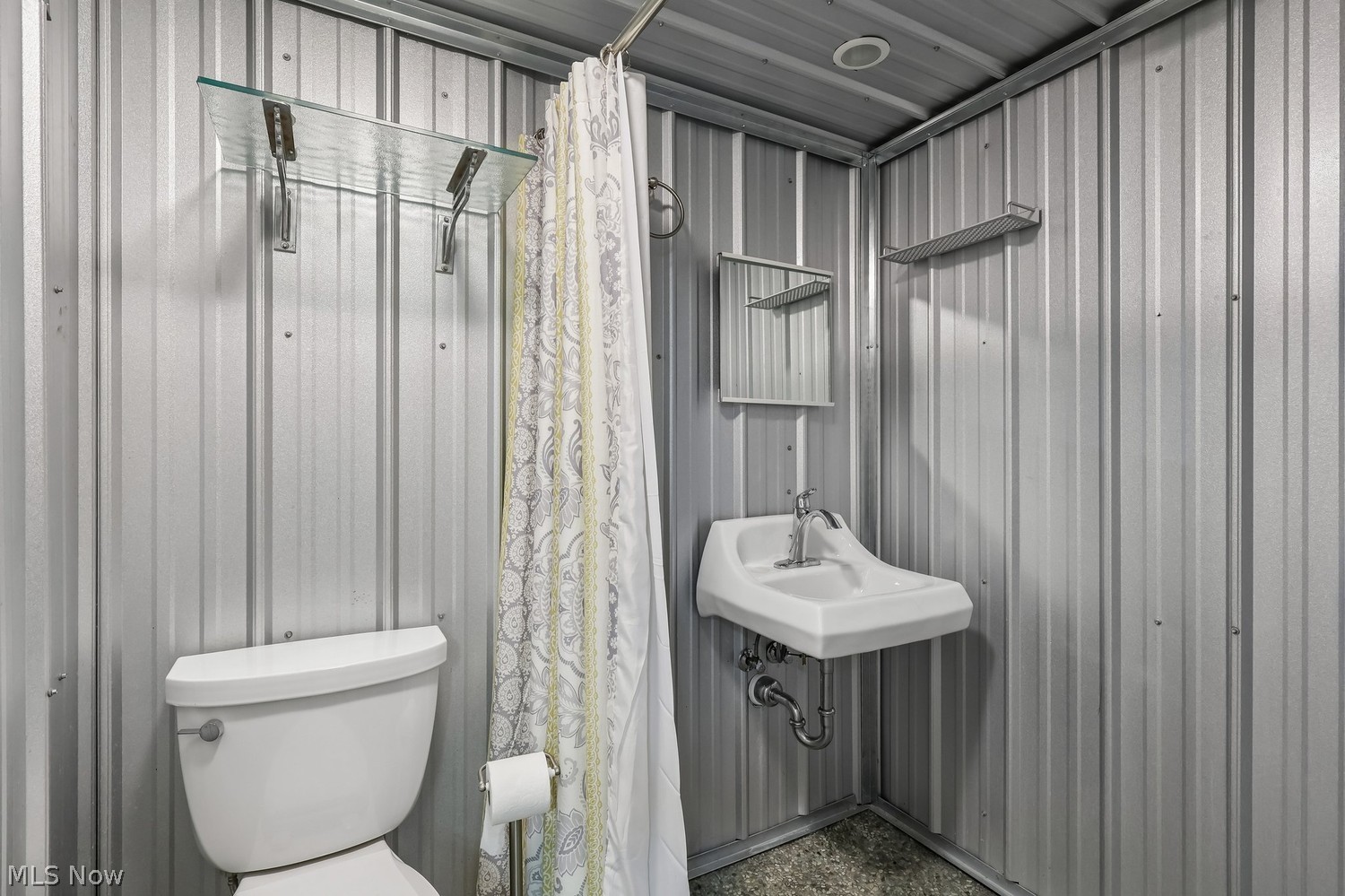 28412 Knickerbocker Road Bay Village OH 44140