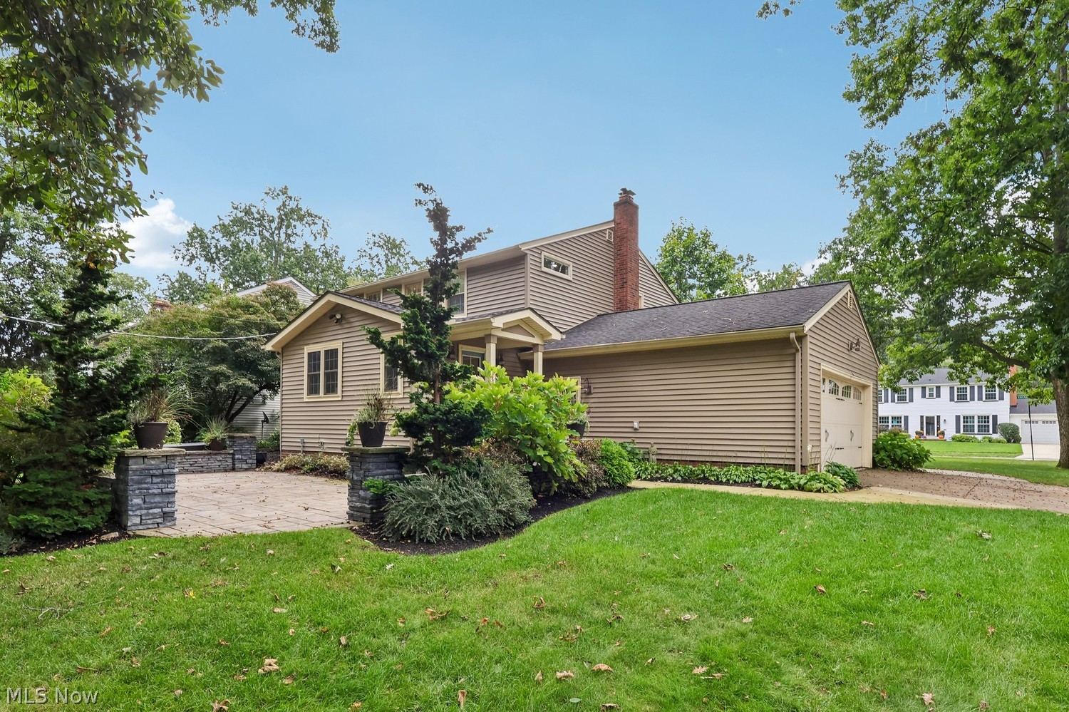 28412 Knickerbocker Road Bay Village OH 44140