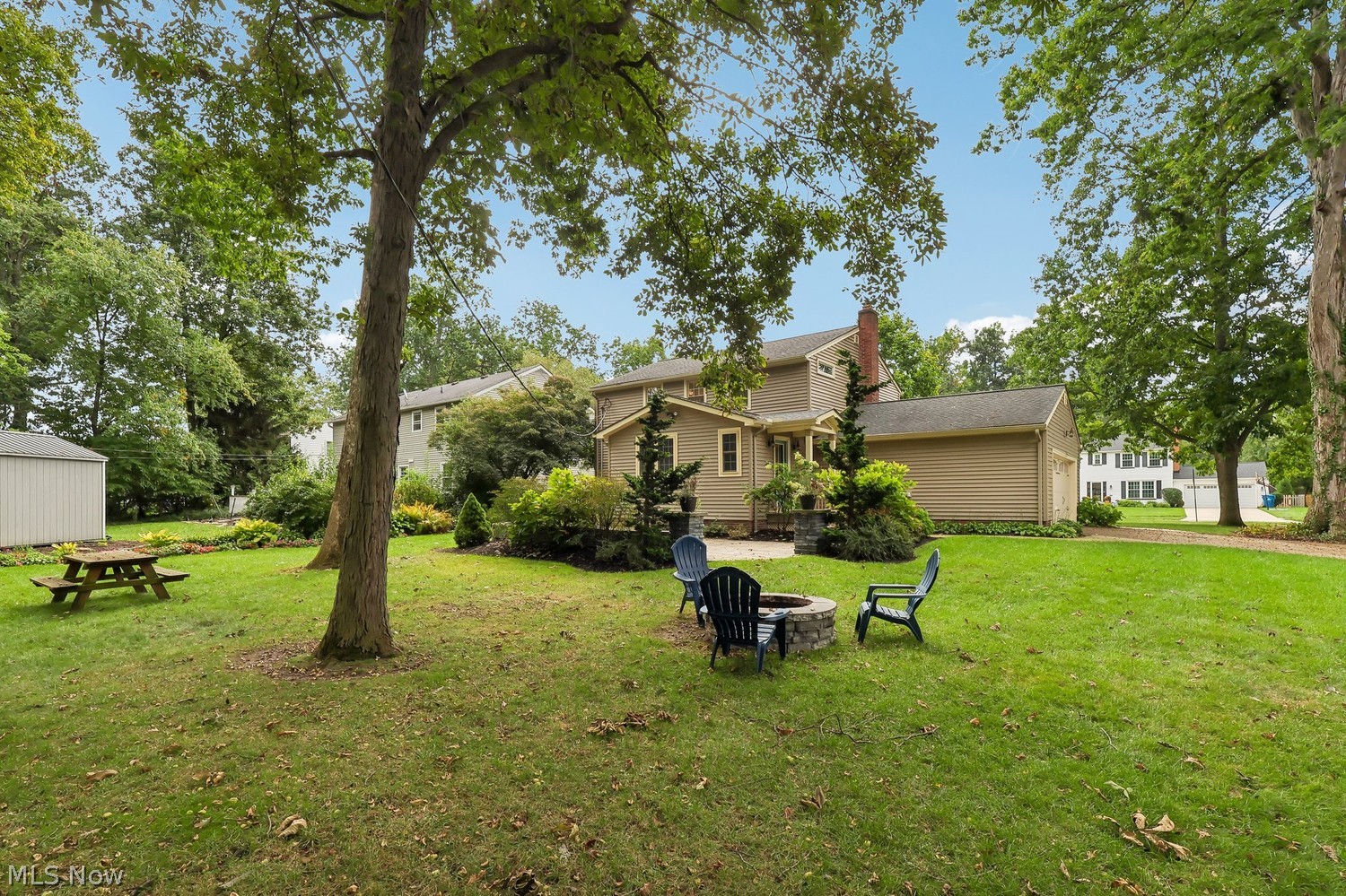 28412 Knickerbocker Road Bay Village OH 44140