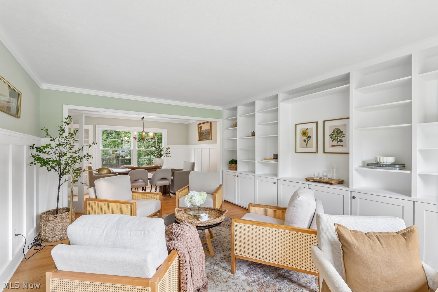 28412 Knickerbocker Road Bay Village OH 44140