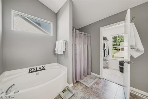 5862 Trystin Tree Medina OH 44256