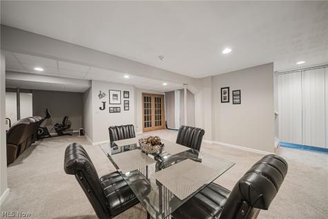 5862 Trystin Tree Medina OH 44256