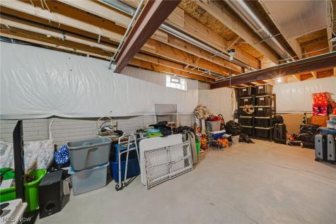 5862 Trystin Tree Medina OH 44256
