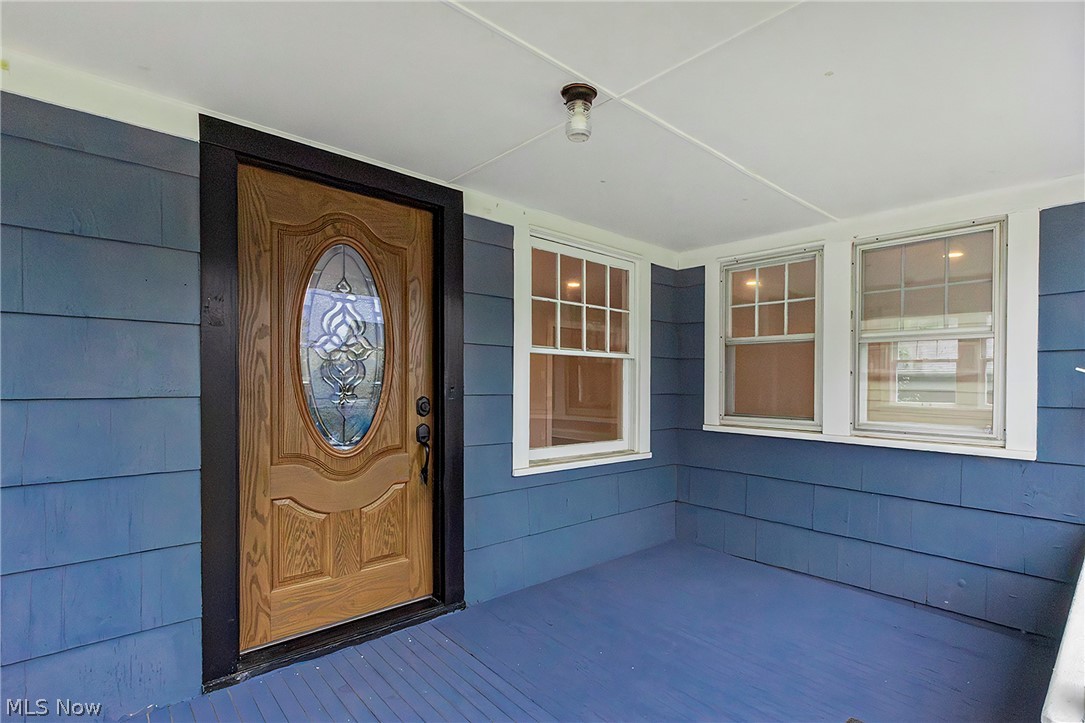 2092 Hampstead Road Cleveland Heights OH 44118
