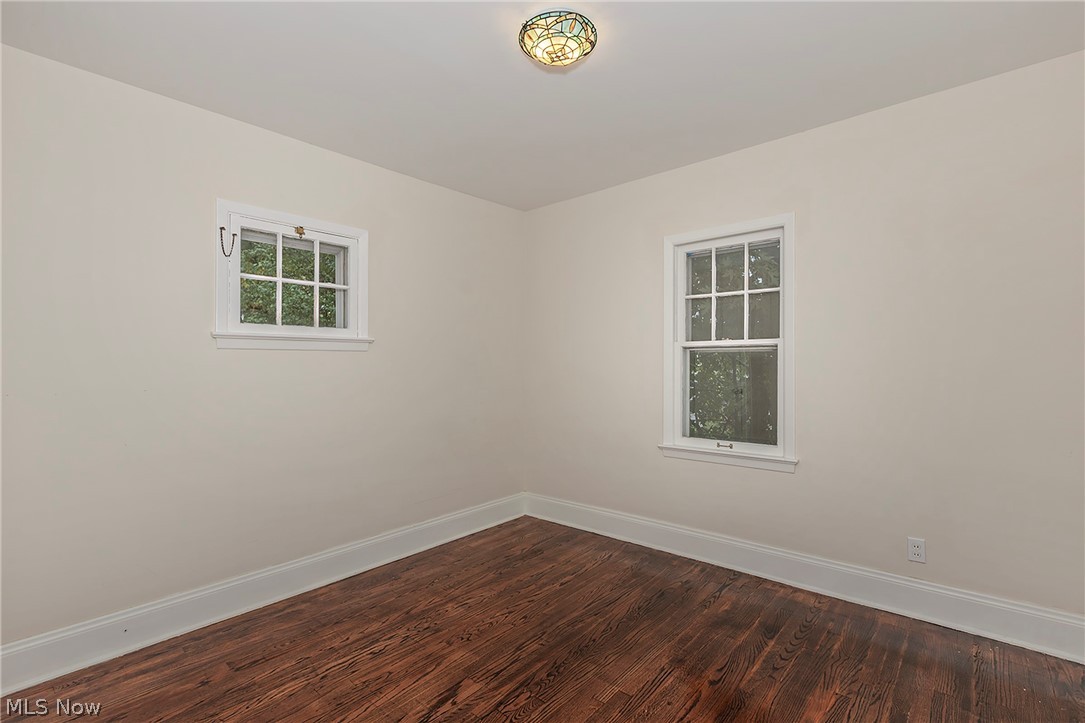 2092 Hampstead Road Cleveland Heights OH 44118