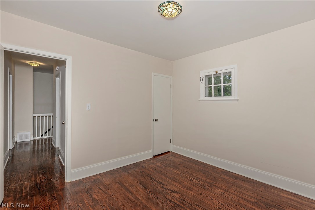 2092 Hampstead Road Cleveland Heights OH 44118
