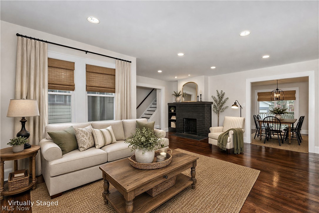 2092 Hampstead Road Cleveland Heights OH 44118